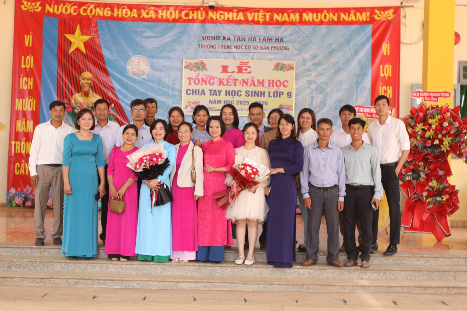TRƯỜNG THCS ĐAN PHƯỢNG TỔNG KẾT NĂM HỌC 2025 – 2026: KHÉP LẠI MỘT HÀNH TRÌNH – MỞ RA NHỮNG ƯỚC MƠ